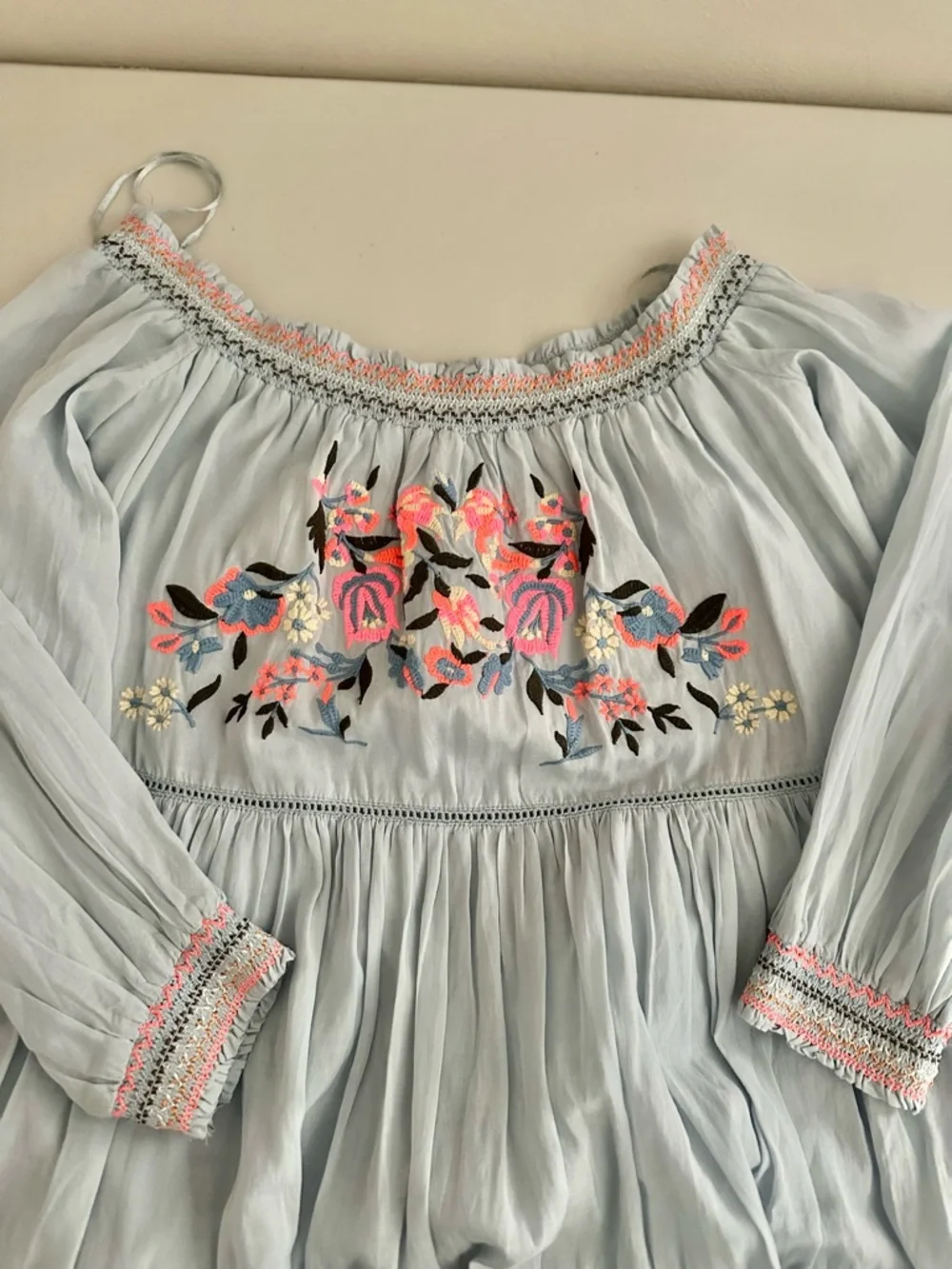 Free People Blue Embroidered Babydoll Mini Dress XS Boho Peasant Floral Festival